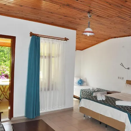 Hotel San Simon *